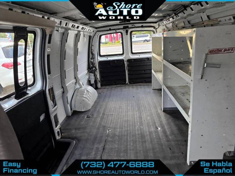 2022 Chevrolet Express 2500