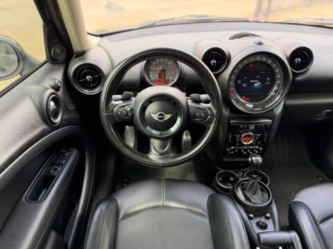 2016 MINI Countryman Cooper S