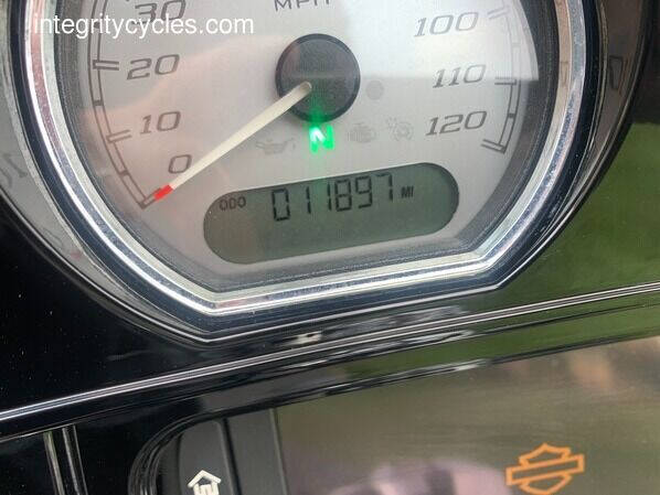 2017 Harley-Davidson Street Glide Special