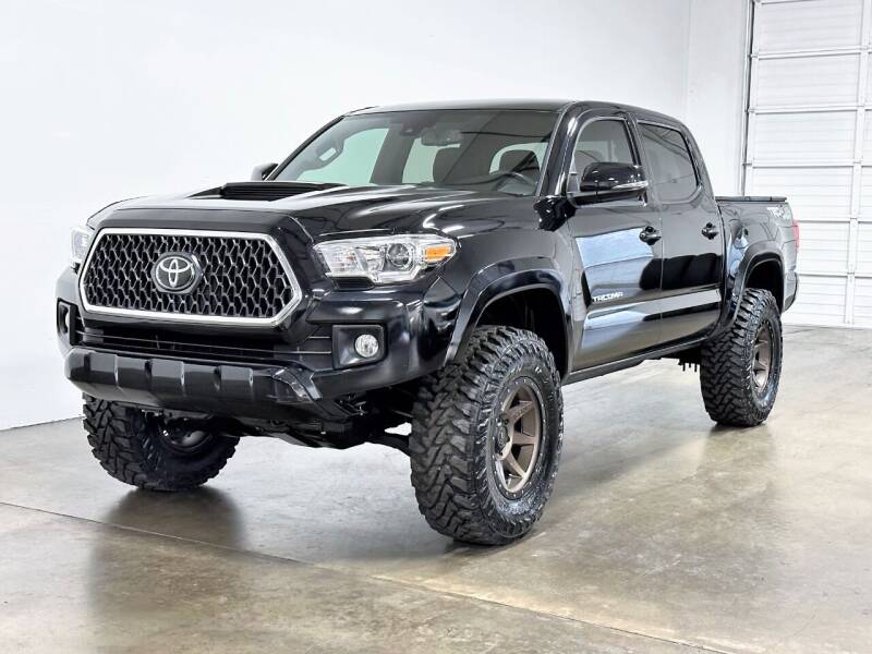 2018 Toyota Tacoma for sale at Fusion Motors PDX in Portland OR
