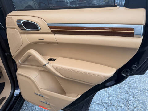 2017 Porsche Cayenne S