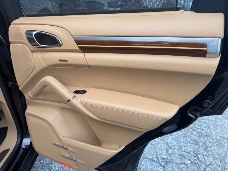 2017 Porsche Cayenne S