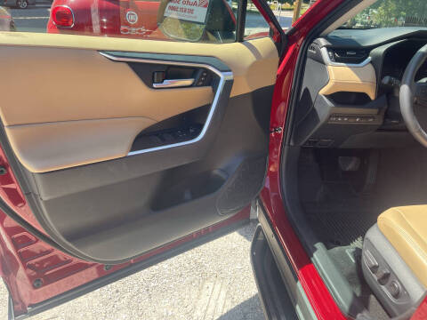 2023 Toyota RAV4 XLE Premium