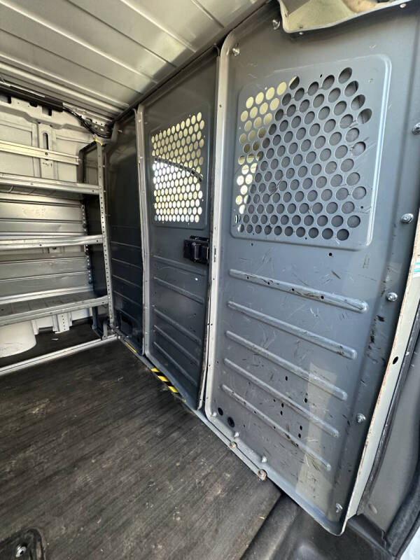 2020 Chevrolet Express 2500