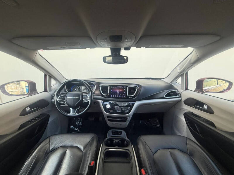 2017 Chrysler Pacifica