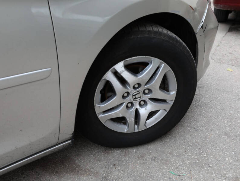 2005 Honda Odyssey EX-L w/DVD