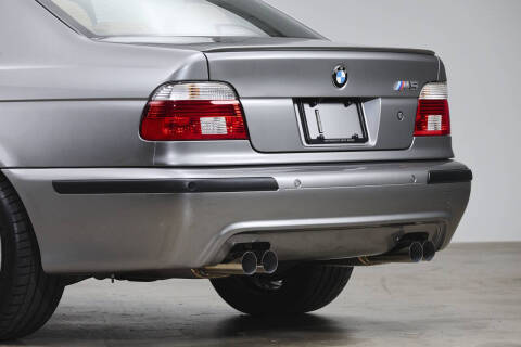 2003 BMW M5