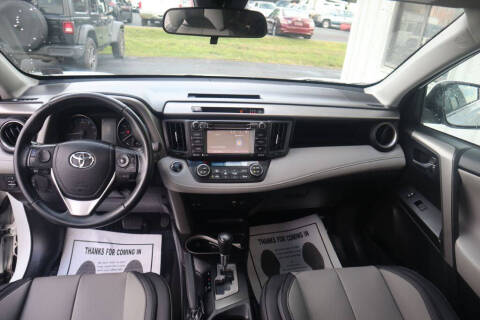 2017 Toyota RAV4 XLE