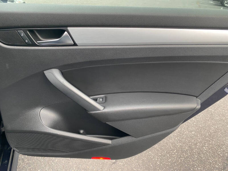 2012 Volkswagen Passat TDI SE