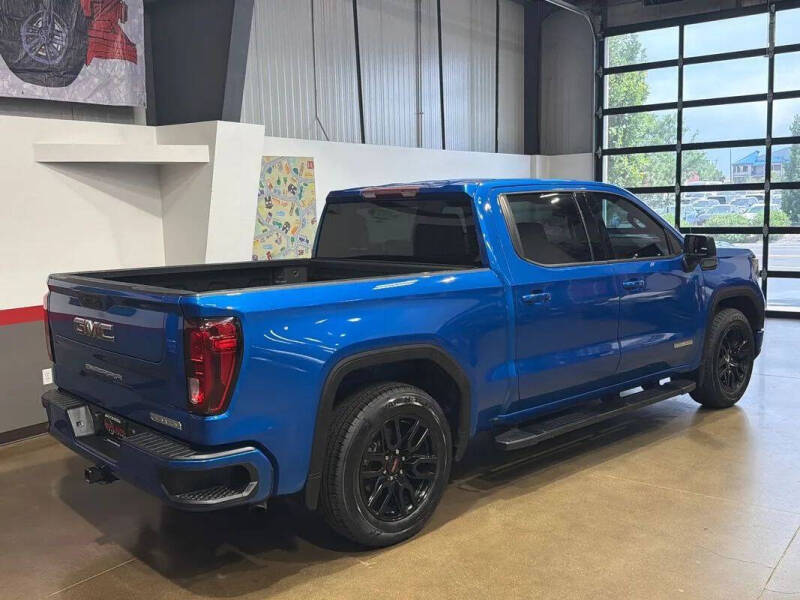 2022 GMC Sierra 1500 Elevation