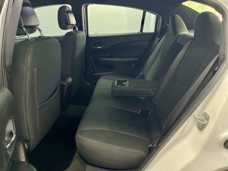 2012 Chrysler 200 Touring