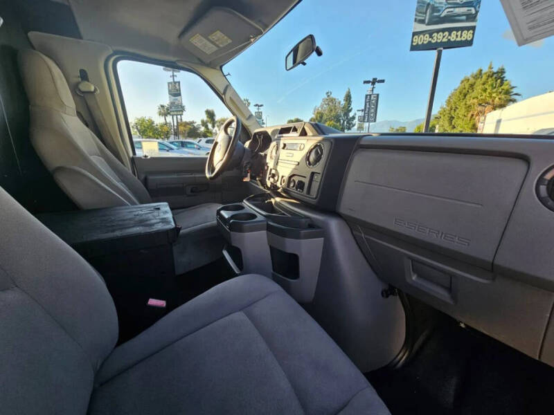 2013 Ford E-Series E-150