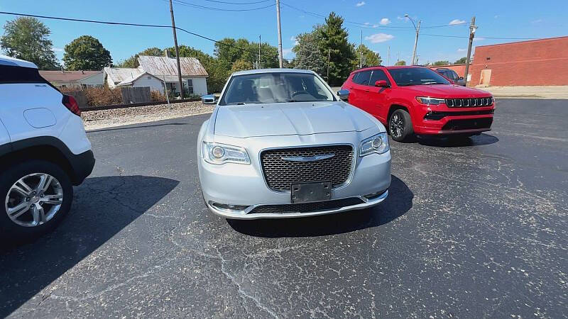 2019 Chrysler 300 Limited