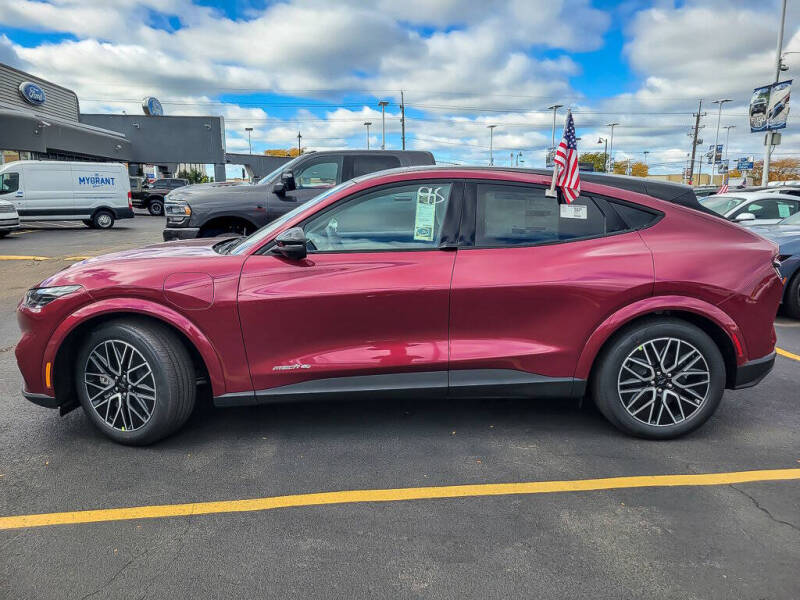2025 Ford Mustang Mach-E Premium