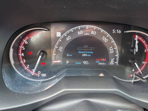 2023 Toyota RAV4 LE