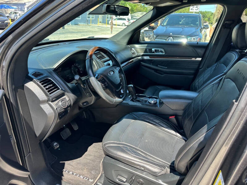 2018 Ford Explorer Platinum