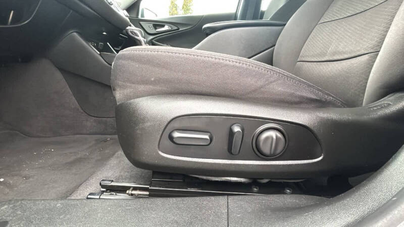 2021 Chevrolet Malibu RS