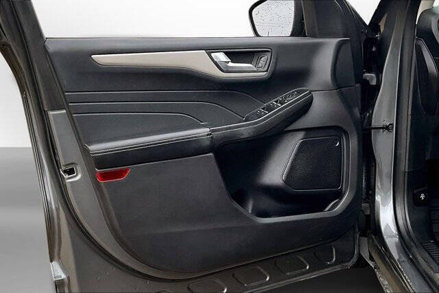 2021 Ford Escape Hybrid SE