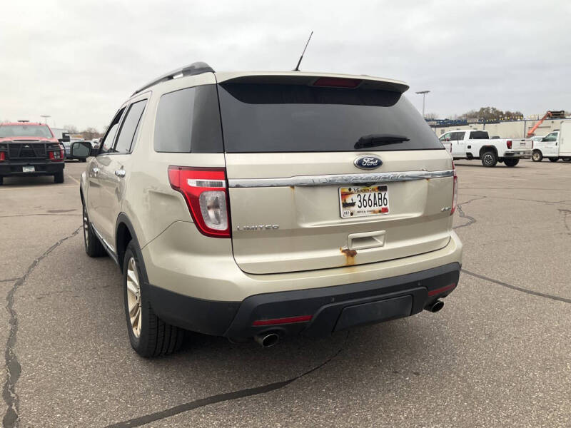 2011 Ford Explorer XLT