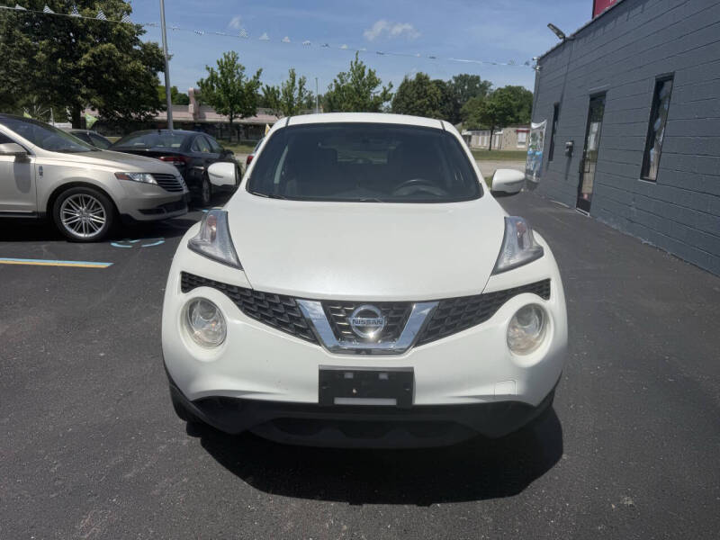 2017 Nissan JUKE SV