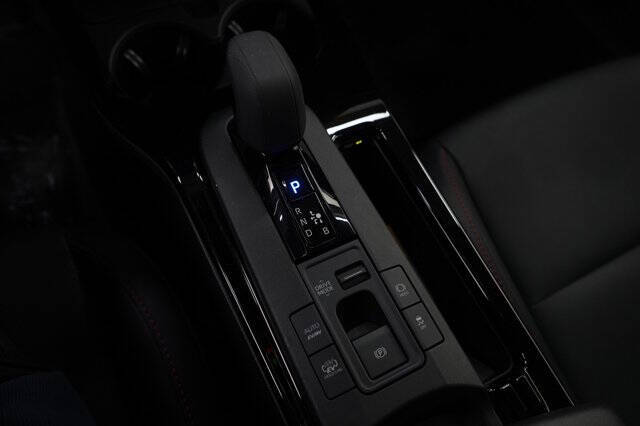 2025 Toyota Prius Plug-in Hybrid