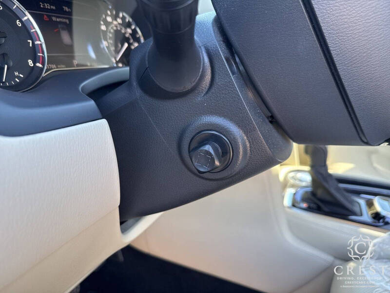 2022 Infiniti QX80 Luxe