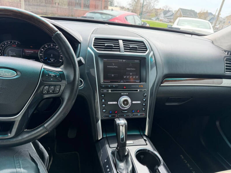 2016 Ford Explorer Platinum