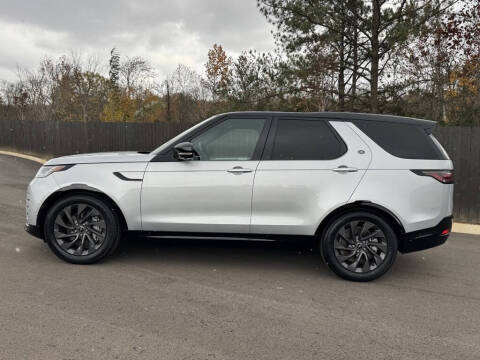 2023 Land Rover Discovery P300 S R-Dynamic