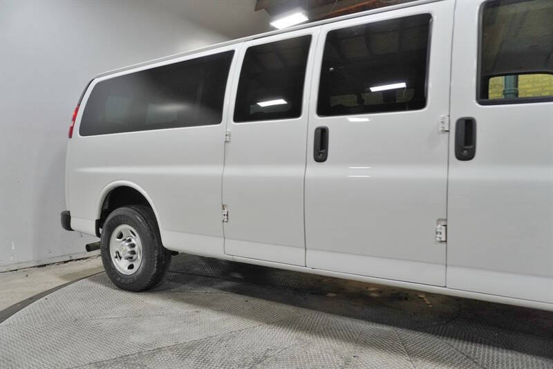 2019 Chevrolet Express LS 3500