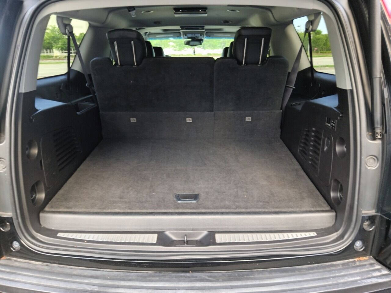 2015 CADILLAC Escalade SUV / Crossover - $23,950