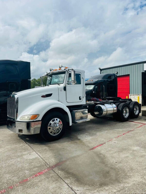 2011 Peterbilt 386