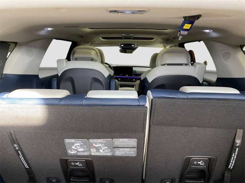 2025 Kia Carnival Hybrid SX Prestige