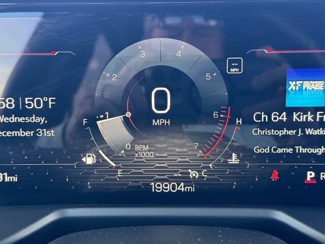 2025 GMC Acadia Elevation