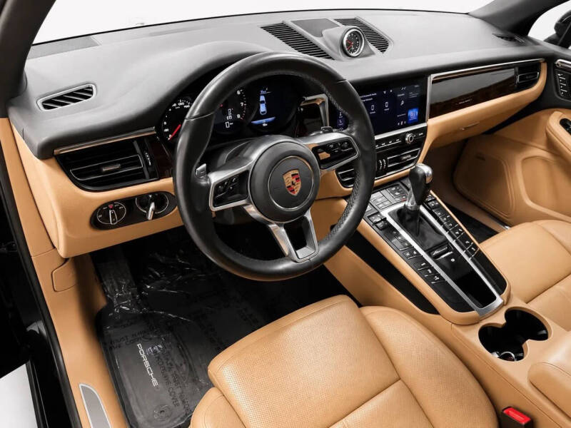 2020 Porsche Macan S