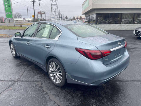 2018 Infiniti Q50 3.0T Luxe