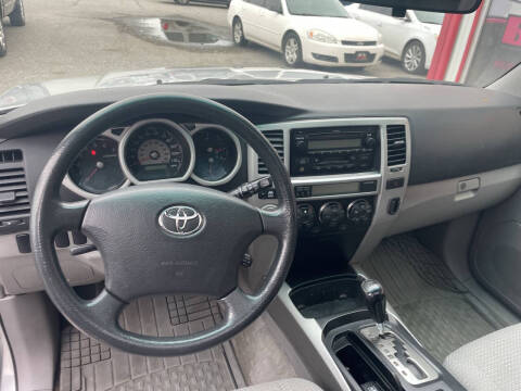 2003 Toyota 4Runner SR5