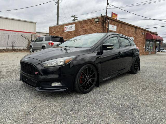 2016 Ford Focus for sale at Exotic Motorsports in Greensboro NC