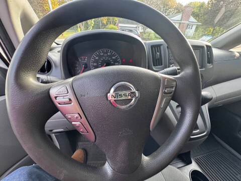 2020 Nissan NV200 SV