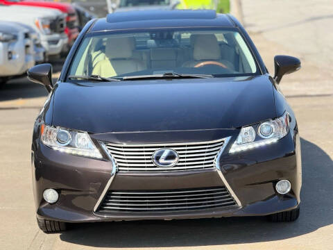 2013 Lexus ES 300h