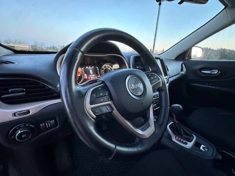 2016 Jeep Cherokee Latitude 75th Anniversary