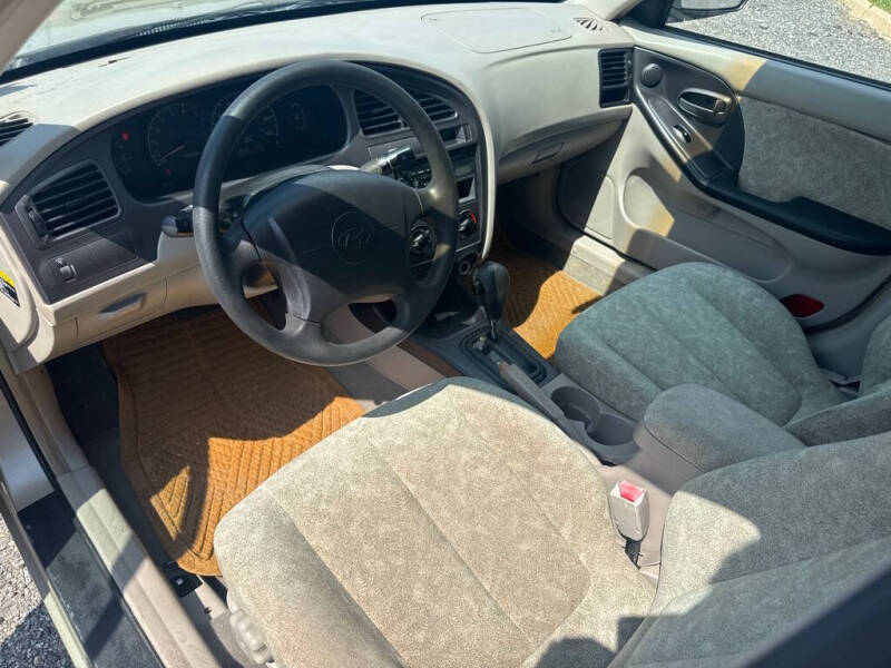2001 Hyundai Elantra GLS