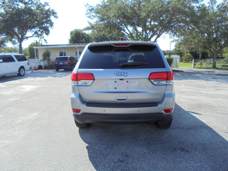 2017 Jeep Grand Cherokee Laredo
