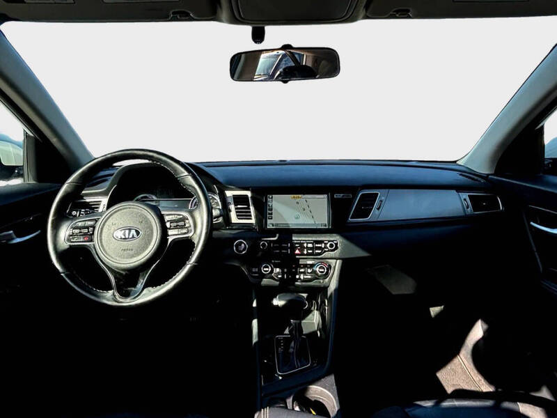 2017 Kia Niro EX