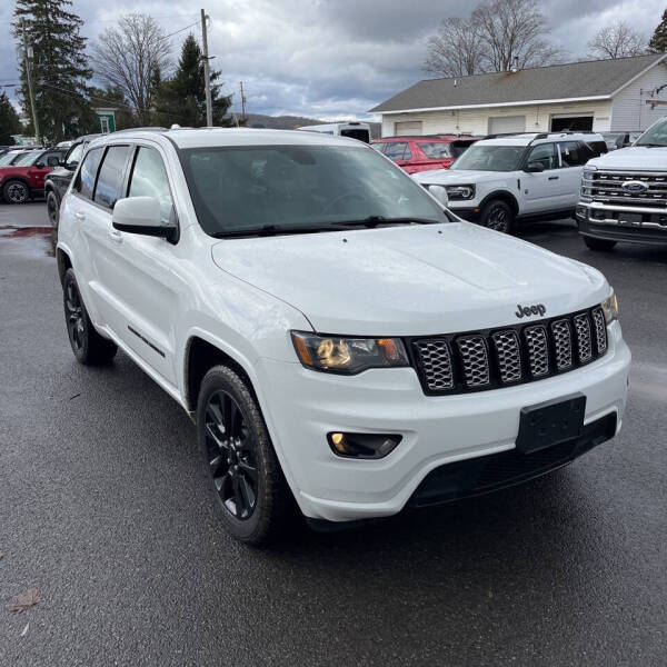 2017 Jeep Grand Cherokee Altitude