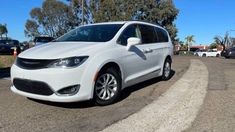 2018 Chrysler Pacifica Touring L