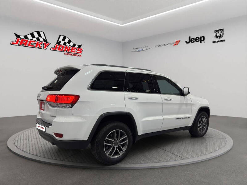 2019 Jeep Grand Cherokee Laredo E