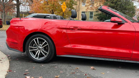 2017 Ford Mustang EcoBoost Premium