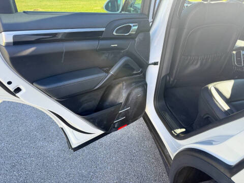 2015 Porsche Cayenne S