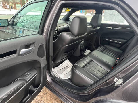 2023 Chrysler 300 S V6