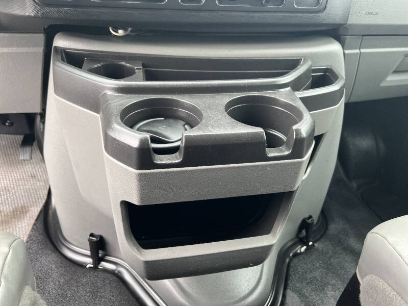 2011 Ford E-Series